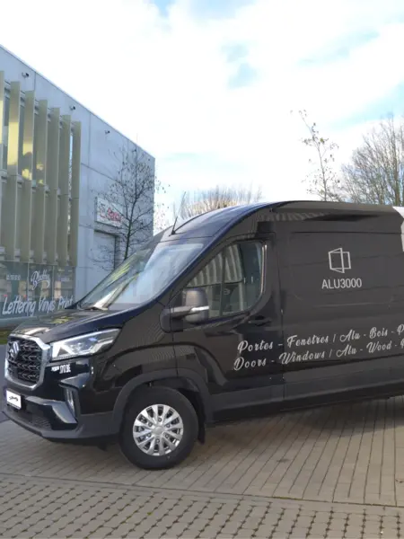 semi-covering sur Maxus Deliver 9 — Réalisation Blackbee