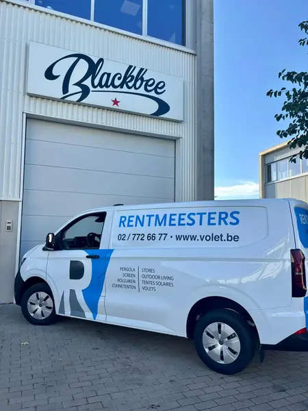 semi-covering sur VOLKSWAGEN transporteur t6 — Réalisation Blackbee
